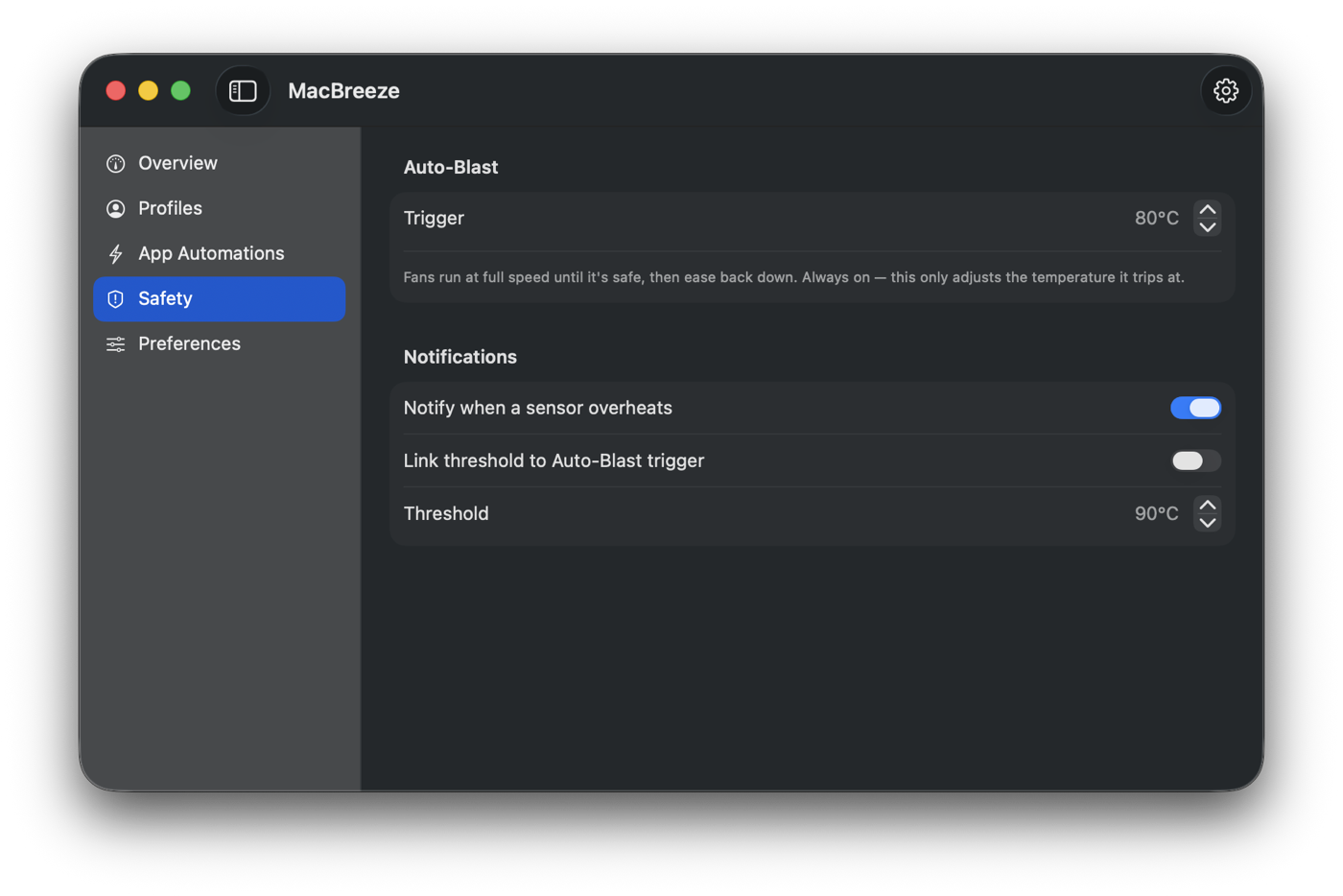 MacBreeze Safety tab showing the Auto-Blast trigger temperature and overheat notification settings